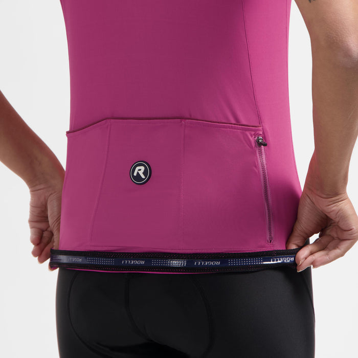 Detail van Rogelli Modesta fietsshirt dames roze korte mouw achterkant.