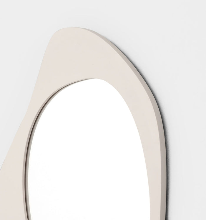 Aura Shell | 50 x 65 cm