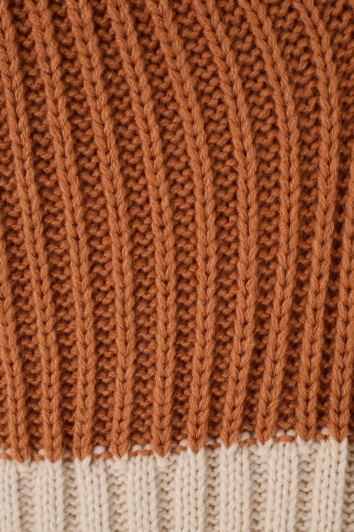 Beige V Neck Sleeveless Knit Vest_6