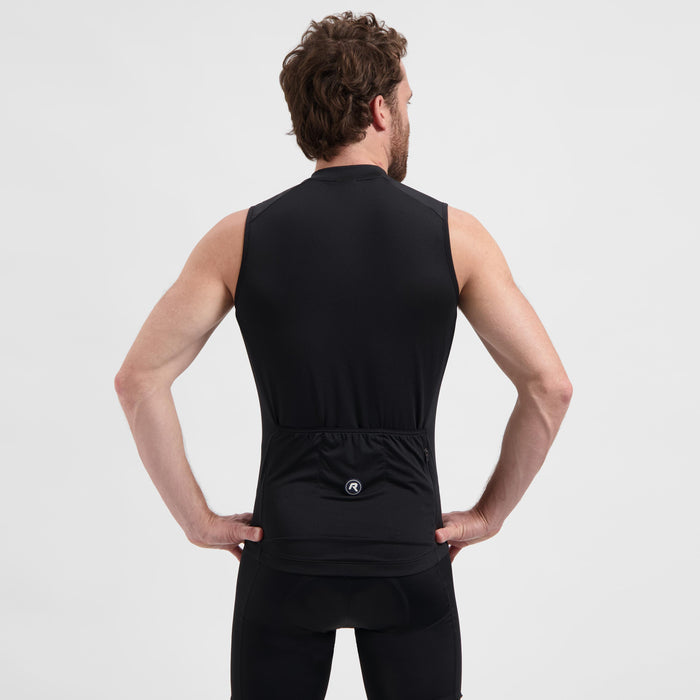 Rogelli Essential II mouwloos fietsshirt heren zwart korte mouw gedragen achterkant.