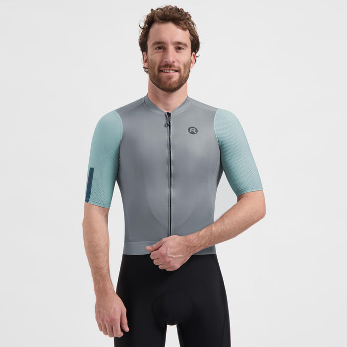 Rogelli Fast fietsshirt heren grijs korte mouw gedragen voorkant.