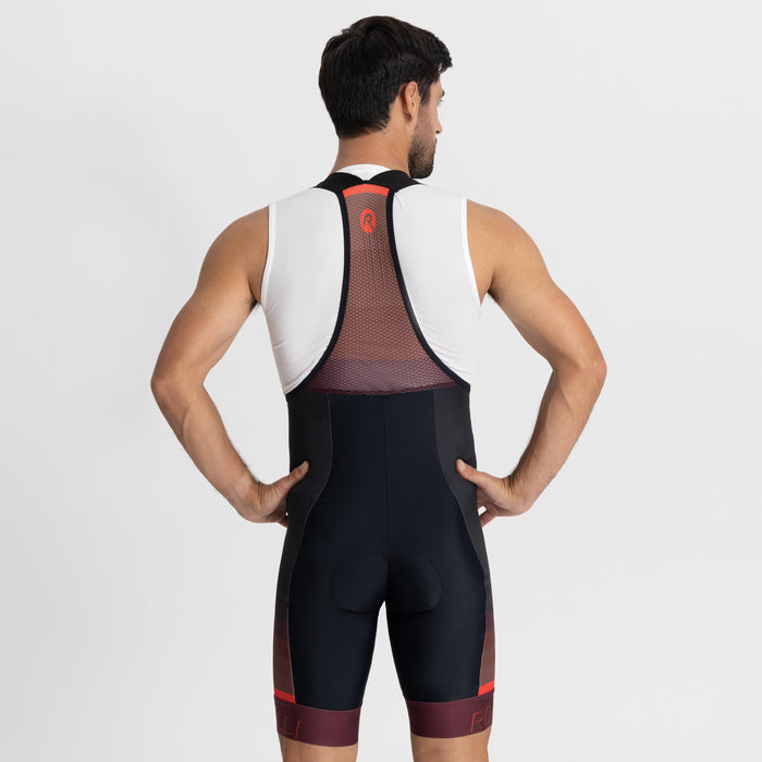 Rogelli Hero II korte fietsbroek heren zwart en rood gedragen achterkant.