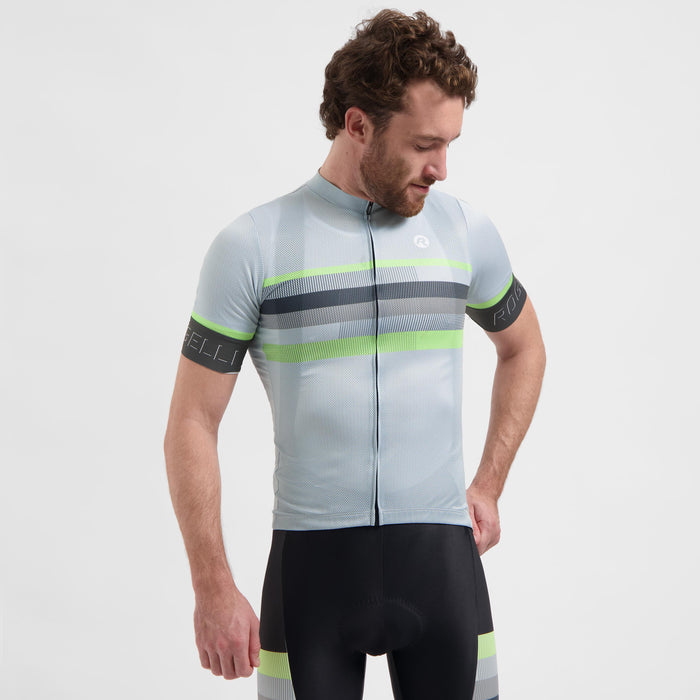 Rogelli Hero II fietsshirt heren grijs korte mouw gedragen voorkant.