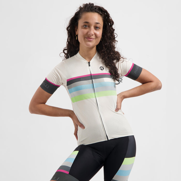 Rogelli Impress II fietsshirt dames zand korte mouw gedragen voorkant.