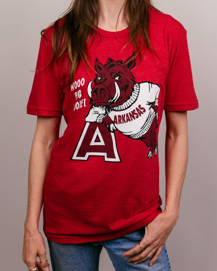 Red Leaning Hog Wooo Pig Sooie! Arkansas Vintage T-Shirt Front