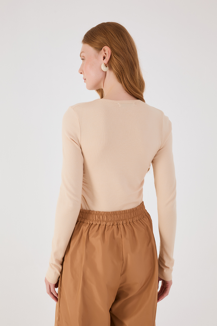 Off-White Long Sleeve Ruched Tricot Blouse_5