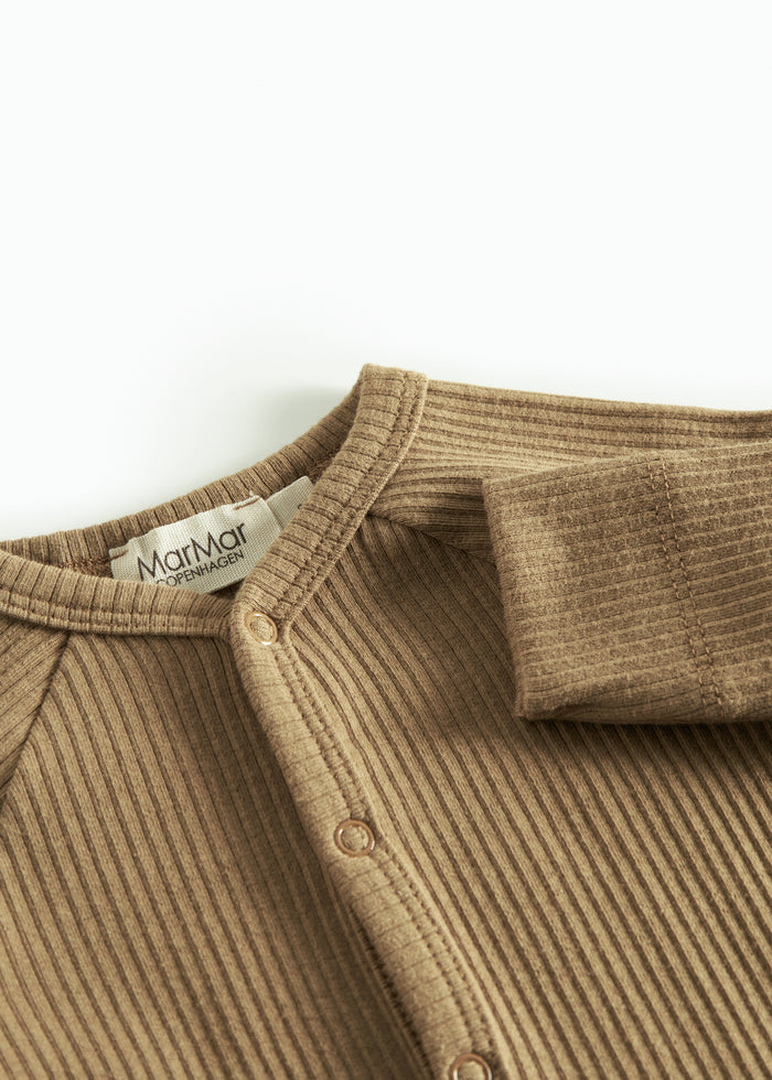 Ribbed brown jumpsuit for baby in soft material with long sleeves and long legs and snaps