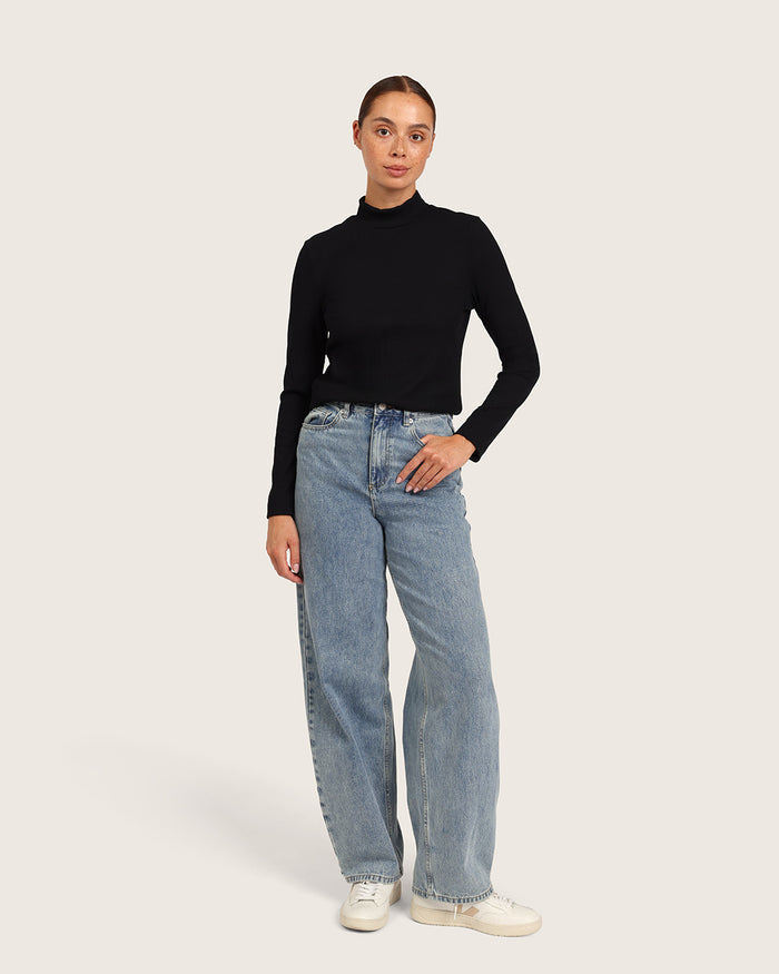 Women's Ribbed Turtleneck Top - Black